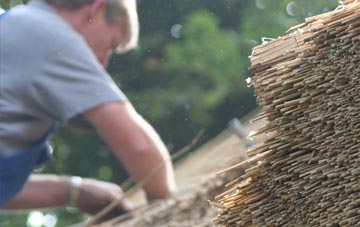 professional Roach Bridge thatchers